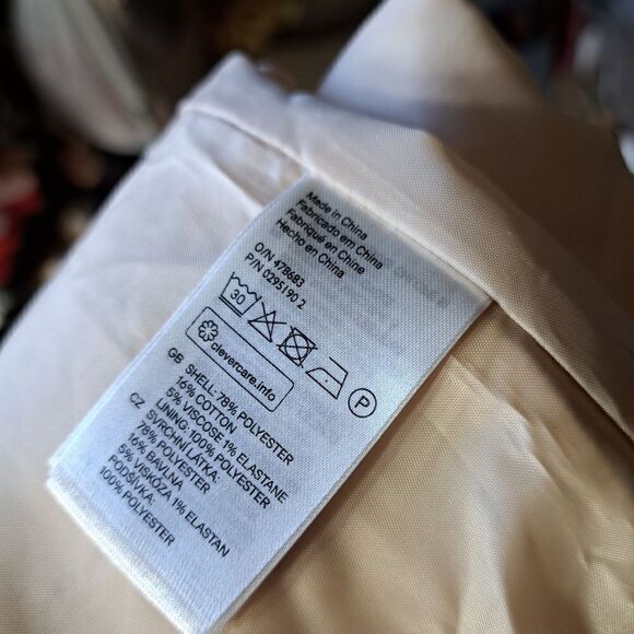 H&M   - Picture 6 of 11